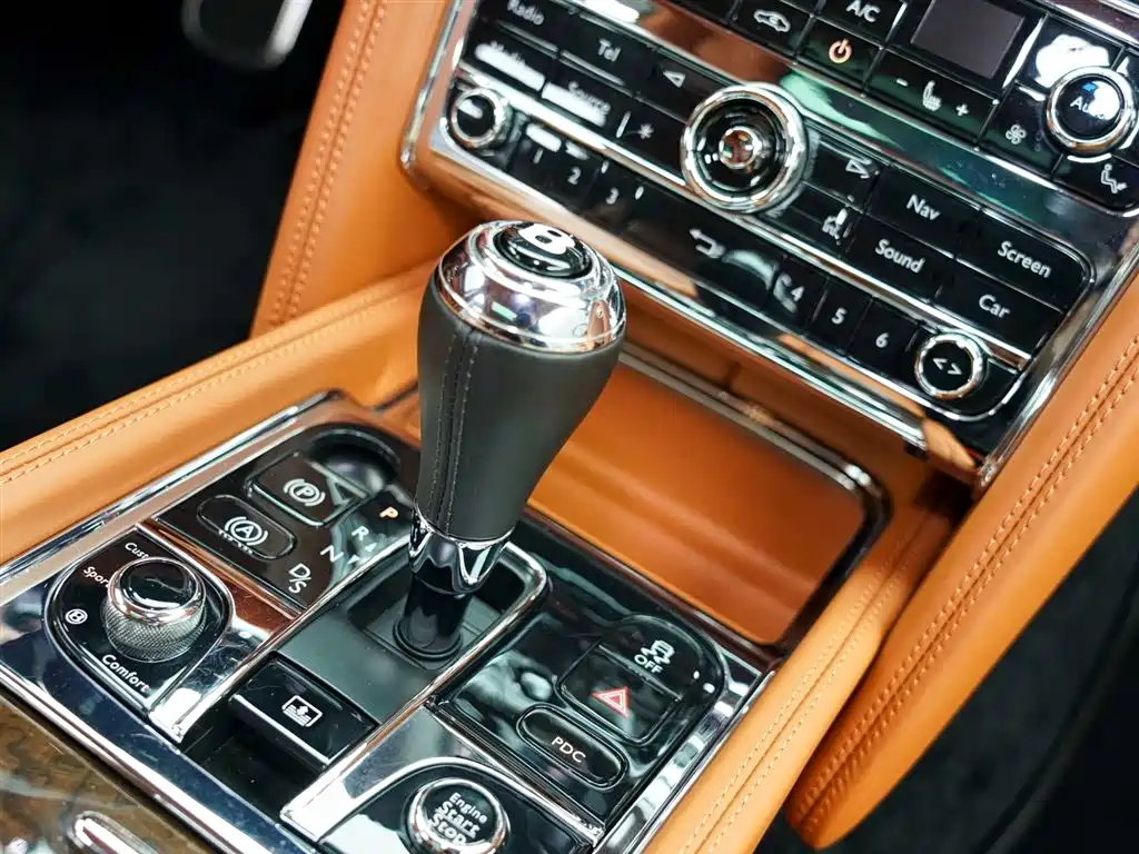 Mulsanne 2017 6.8T long wheelbase version купить на сайте DeffCars