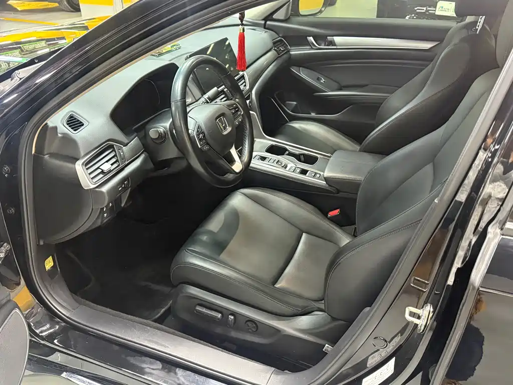Accord 2022 Sharp Hybrid 2.0L Sharp Collar Edition купить на сайте DeffCars