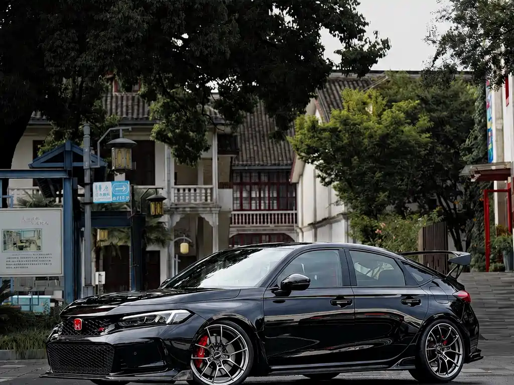 Civic imported 2023 2.0T 420TURBO TYPE R купить на сайте DeffCars