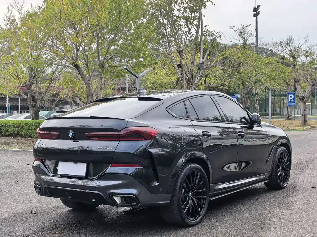 BMW X6 2022 facelift second xDrive40i exclusive M sports package купить на сайте DeffCars
