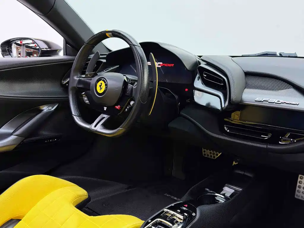 SF90 2021 3.9T V8 Spider купить на сайте DeffCars
