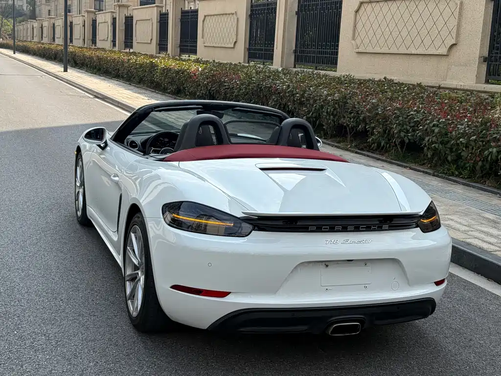 Porsche 718 2018 Boxster 2.0T купить на сайте DeffCars