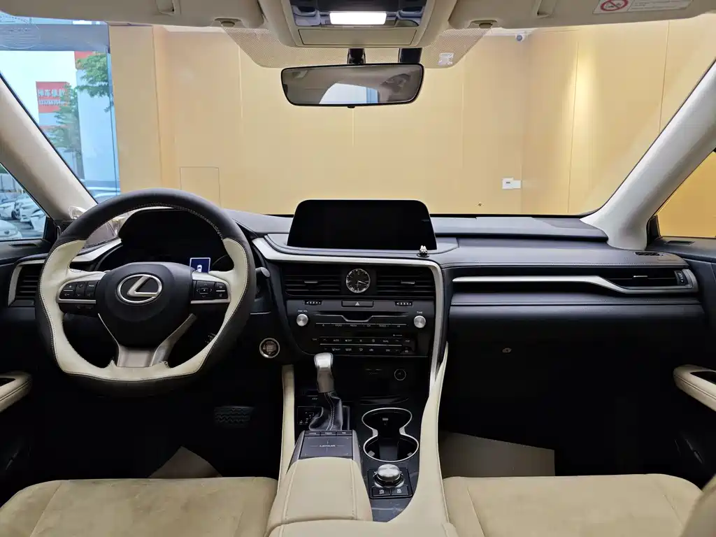 Lexus RX 2020 300 2WD Elite Edition National VI купить на сайте DeffCars