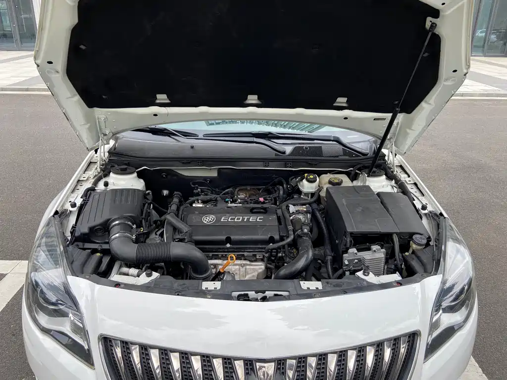Regal 2015 1.6T leading technology model купить на сайте DeffCars