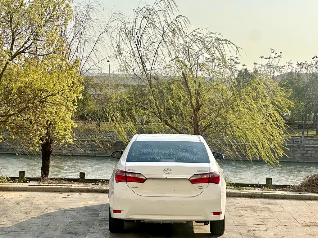 Corolla 2017 facelift 1.2T S-CVT GL-i купить на сайте DeffCars