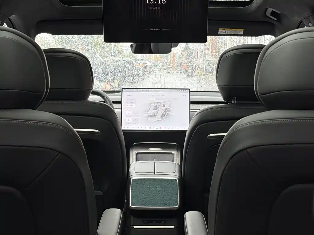 Ledo L90 2025 Max six-seater version купить на сайте DeffCars