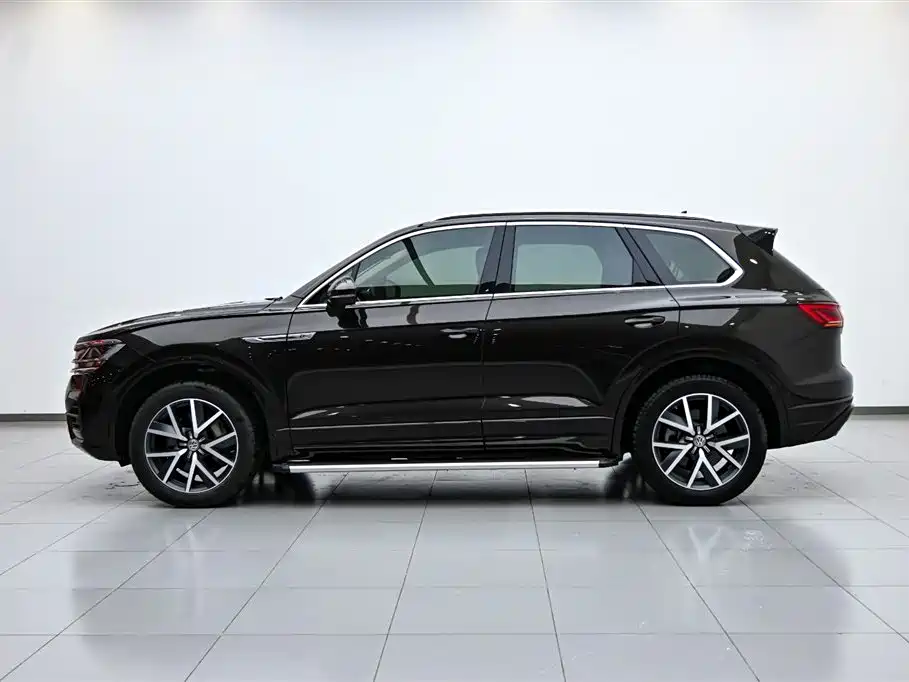 Touareg 2020 3.0TSI Ruixiang Edition National VI купить на сайте DeffCars