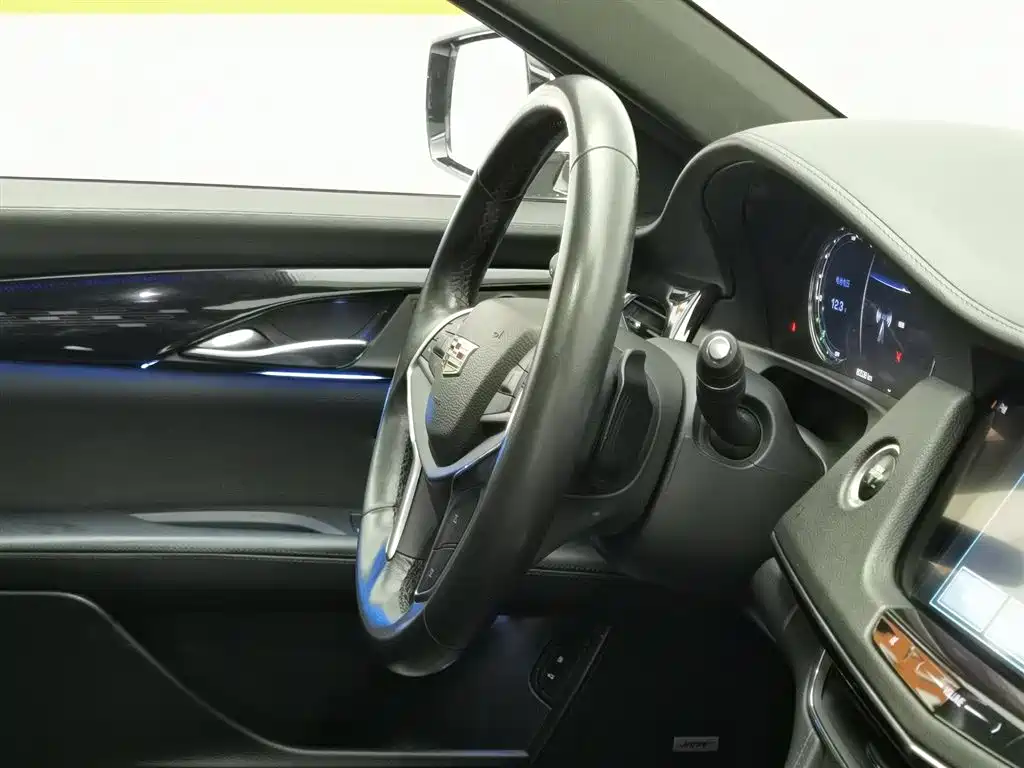 Cadillac CT6 PLUG-IN 2017 30E Elite купить на сайте DeffCars