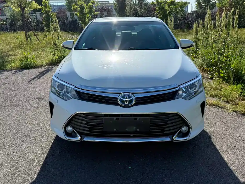 Camry 2015 Shuangqing 2.5HG Deluxe Navigation Edition купить на сайте DeffCars
