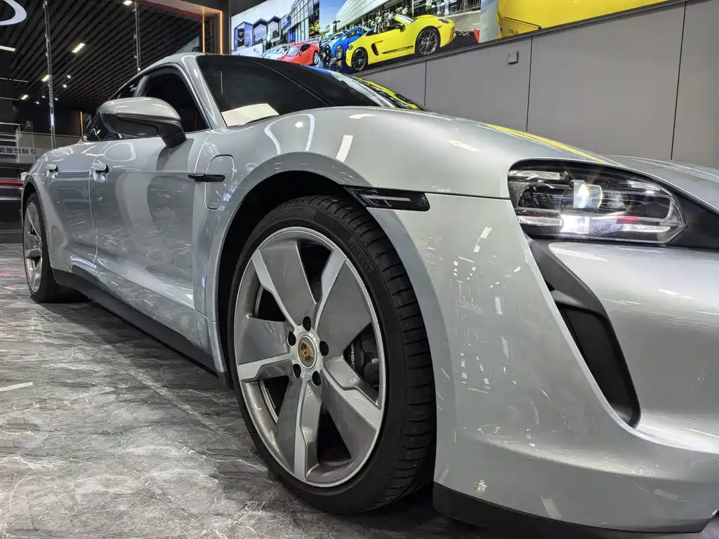 Taycan 2022 Taycan купить на сайте DeffCars