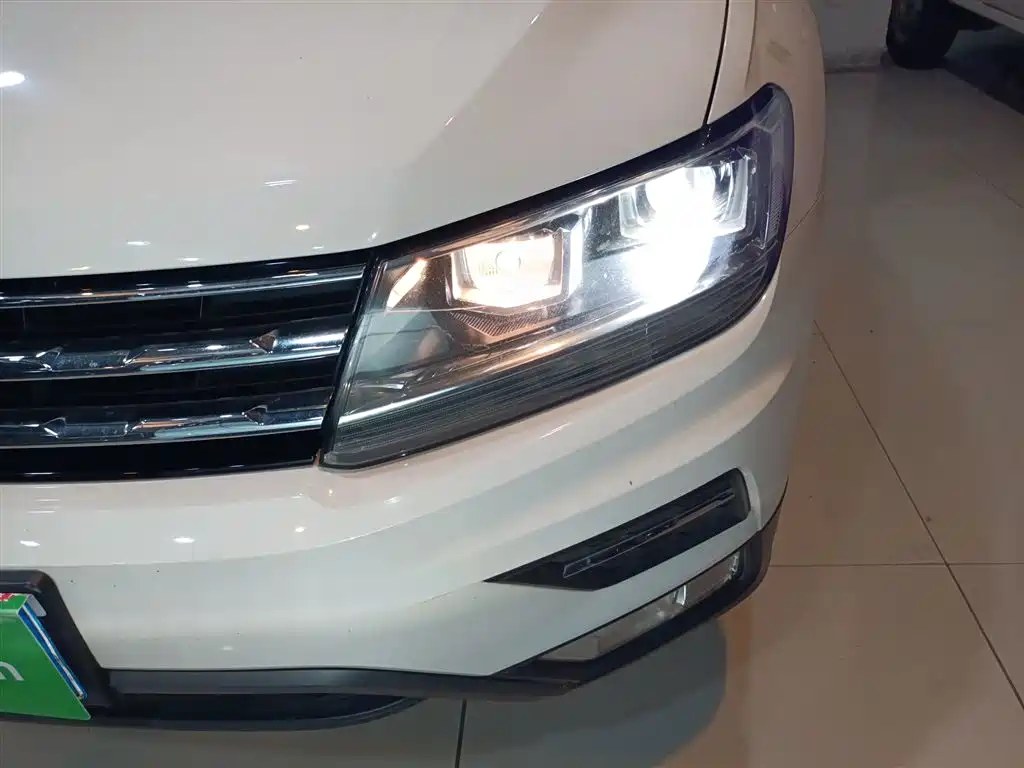 Tiguan L 2020 330TSI automatic two-wheel drive panoramic comfort version National VI купить на сайте DeffCars
