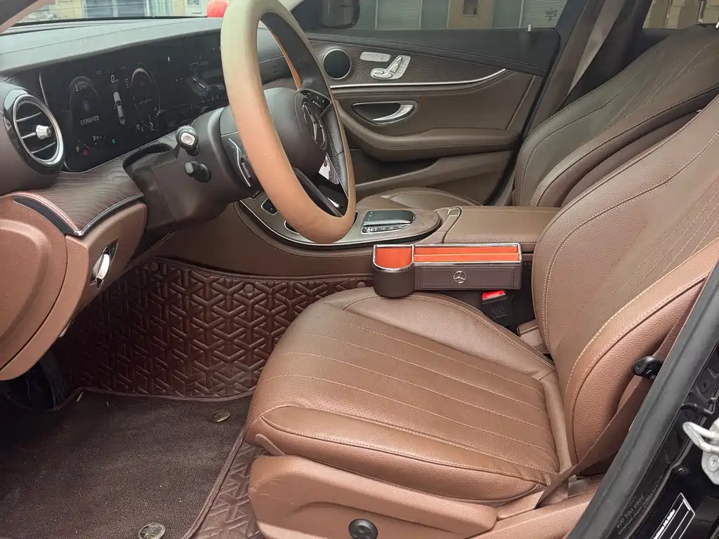 Mercedes-Benz E-Class 2023 E 300 L Fashion купить на сайте DeffCars