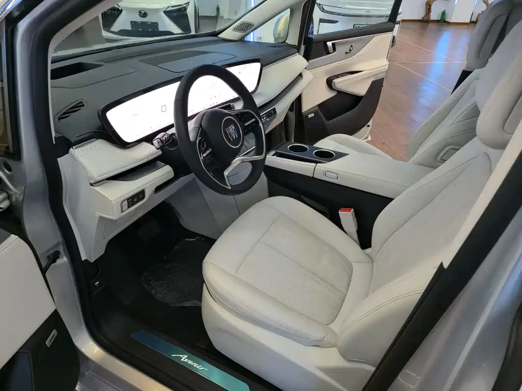 Buick GL8 New Energy 2024 Lu Zun Luxury Edition 7 seats купить на сайте DeffCars