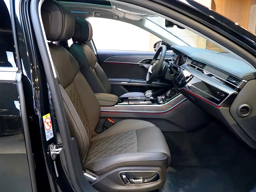 Audi A8 2025 A8L 55 TFSI quattro flagship model купить на сайте DeffCars