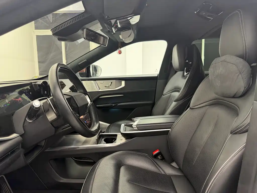 Y 2023 560km Vanguard Edition купить на сайте DeffCars