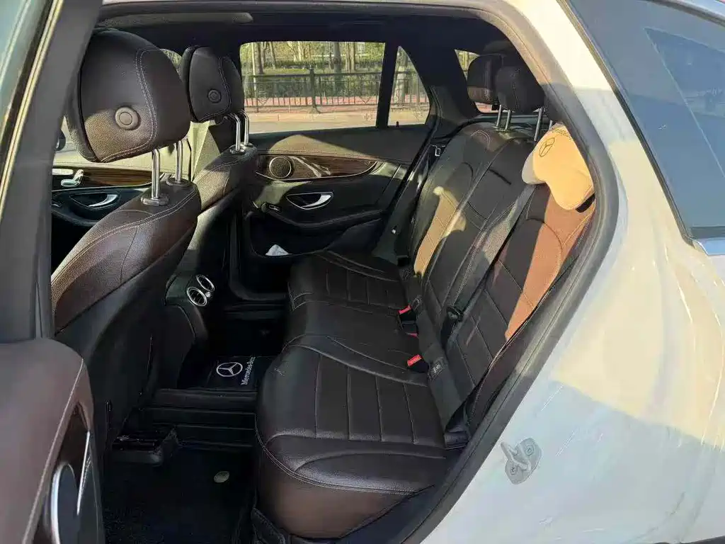 Mercedes-Benz GLC 2016 GLC 260 4MATIC Dynamic купить на сайте DeffCars