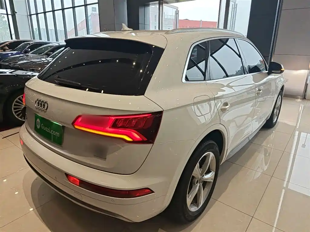 Audi Q5L 2020 40 TFSI Honorable and Enterprising купить на сайте DeffCars