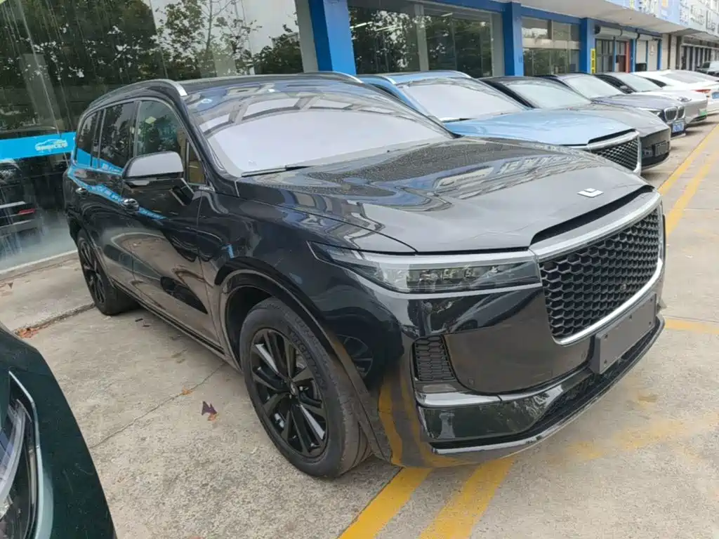 Ideal ONE 2021 extended range 6-seater version купить на сайте DeffCars