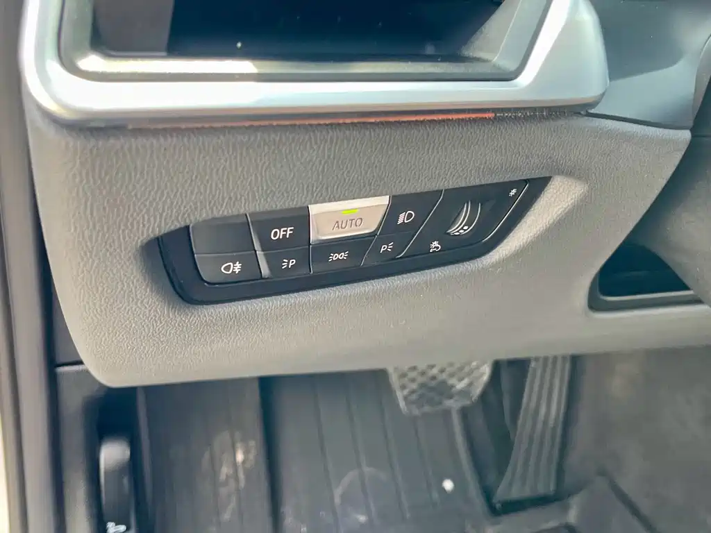 BMW 3 Series 2021 325Li M Sports Package купить на сайте DeffCars
