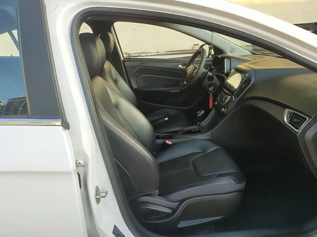 Arrizo 5 2016 1.5L CVT Trendsetting Edition купить на сайте DeffCars