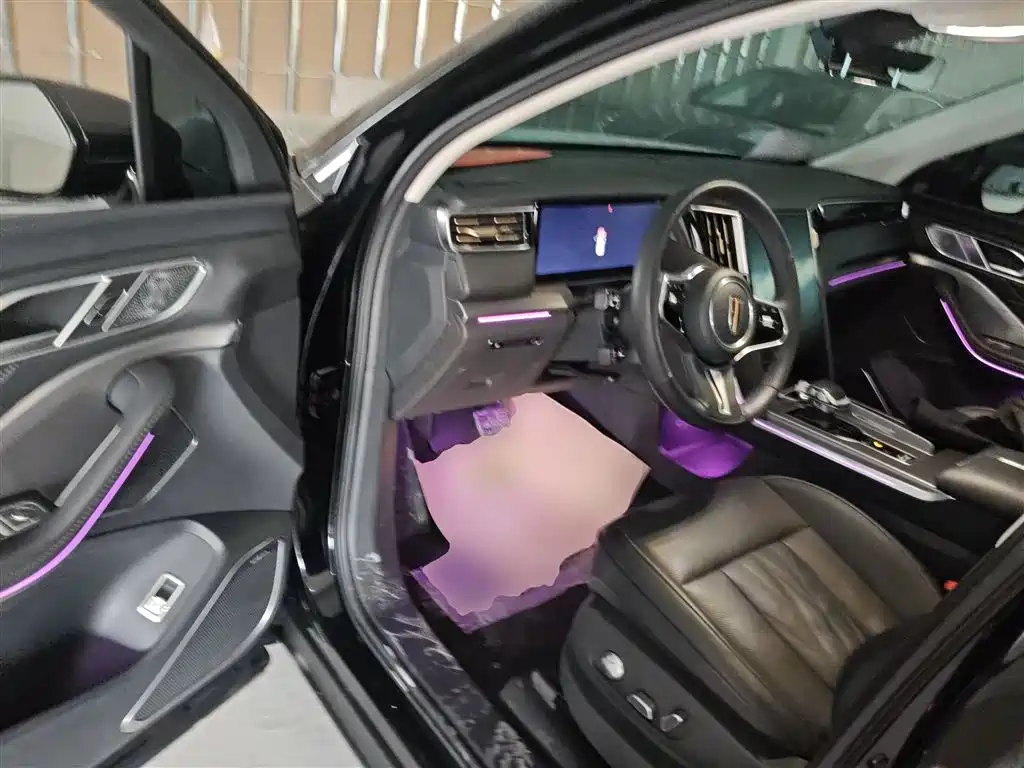 Hongqi HS7 PHEV 2024 2.0T PHEV four-wheel drive Qichang version 6 seats купить на сайте DeffCars
