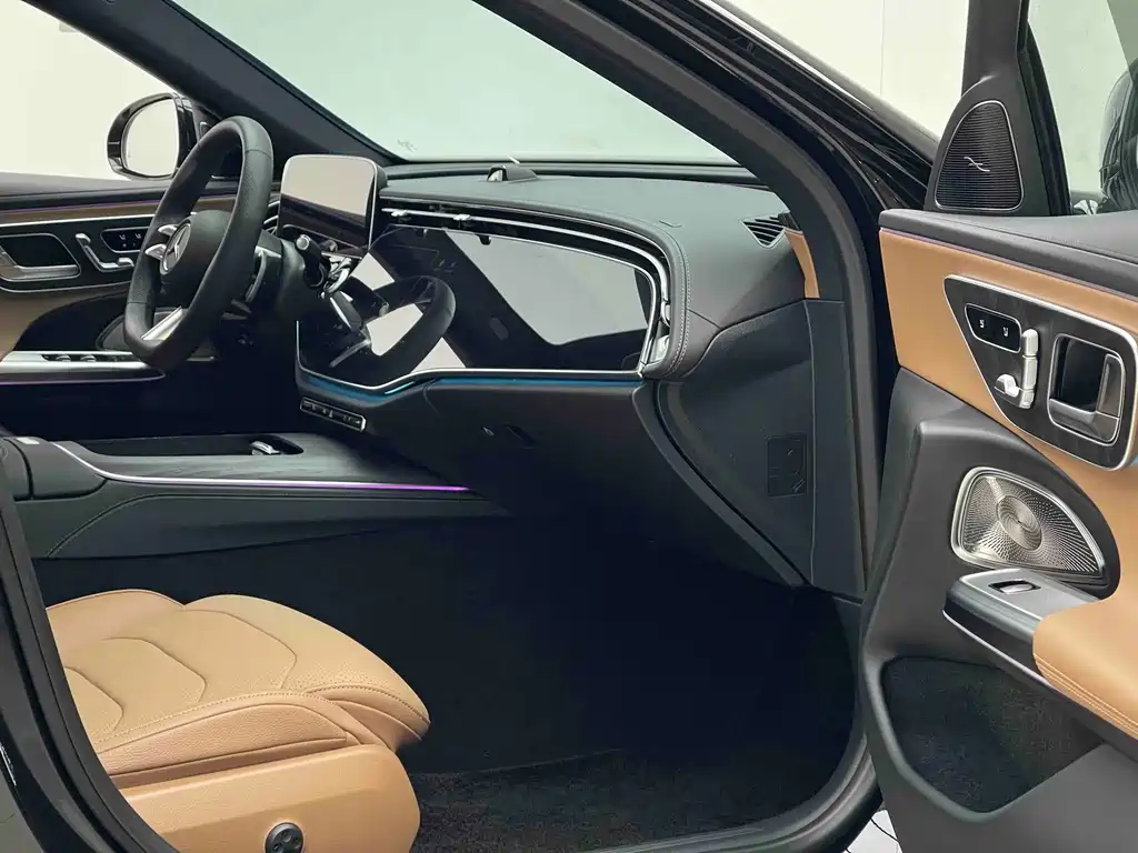 Mercedes-Benz E-Class 2024 E 300 L Luxury Sports Model купить на сайте DeffCars