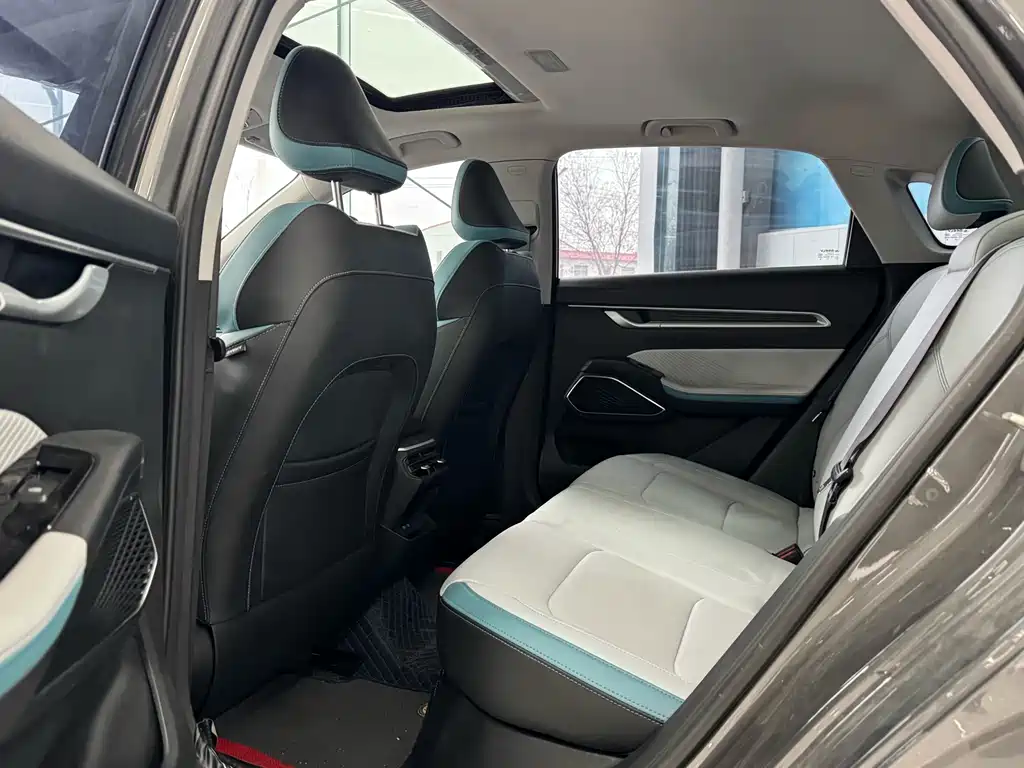 Emgrand 2023 4th Generation Champion Edition 1.5L CVT flagship model купить на сайте DeffCars