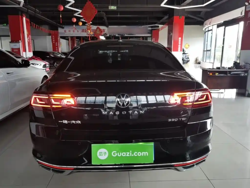 MAGOTAN 2023款 200万辆纪念版 330TSI DSG领先型 купить на сайте DeffCars