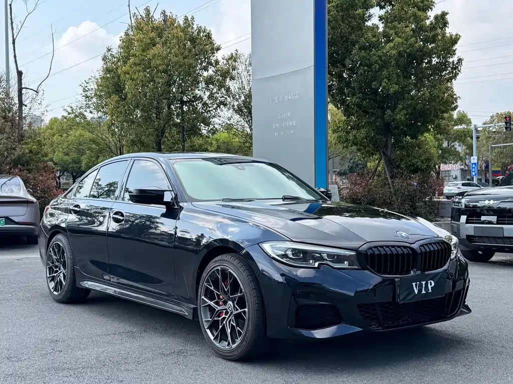 BMW 3 Series 2020 330i M Sports Night Package купить на сайте DeffCars