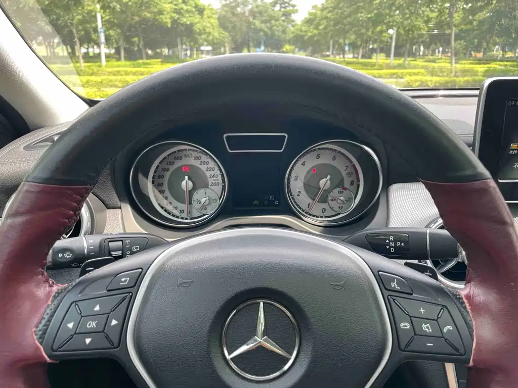 Mercedes GLA 2016 200 Fashion Edition купить на сайте DeffCars