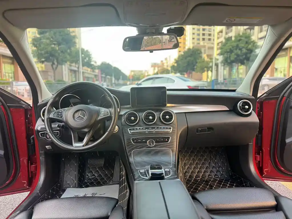 Mercedes-Benz C-Class 2018 C 200 L Sports Edition Achievements Special Edition купить на сайте DeffCars