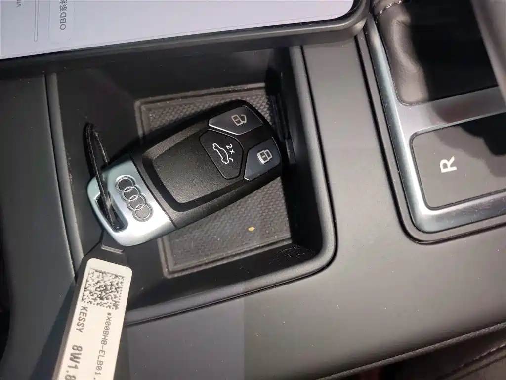 Audi A4L 2022 40 TFSI Fashionable and Dynamic купить на сайте DeffCars