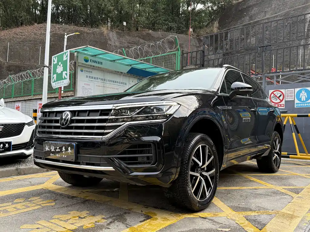 Touareg 2021 3.0TSI Ruixiang Edition Classic Sports Package купить на сайте DeffCars
