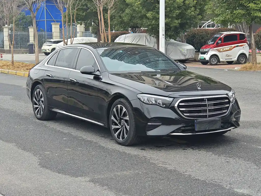 Mercedes-Benz E-Class 2024 E 300 L Luxury Model купить на сайте DeffCars