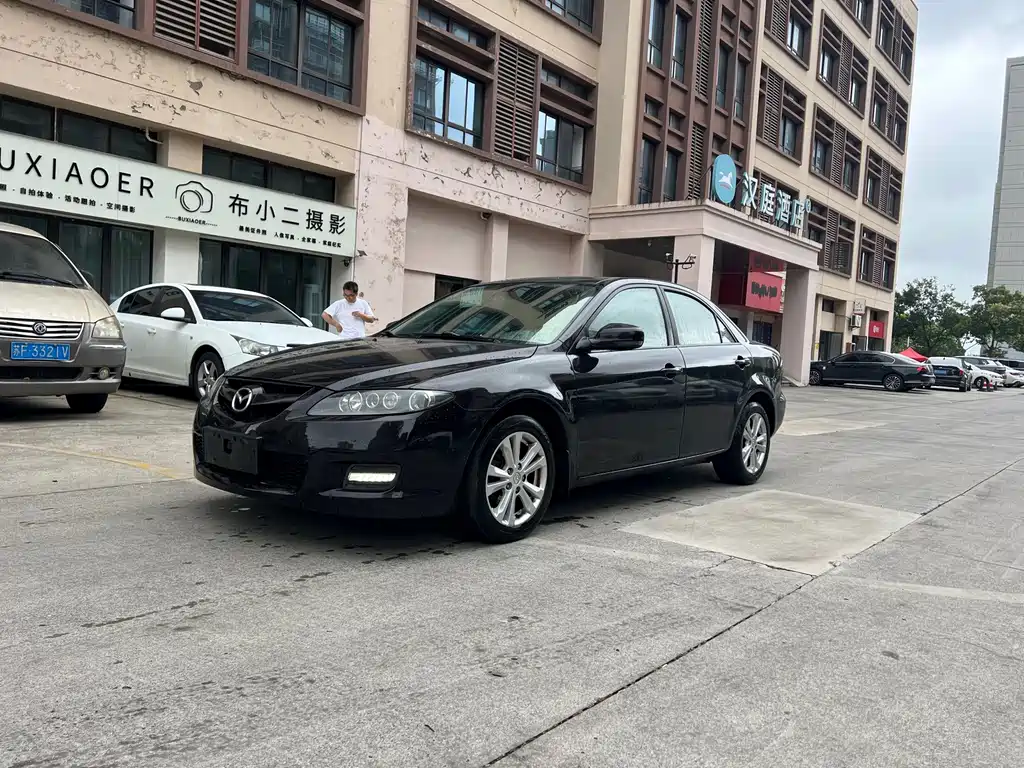 Mazda 6 2015 2.0L Automatic Luxury Edition купить на сайте DeffCars