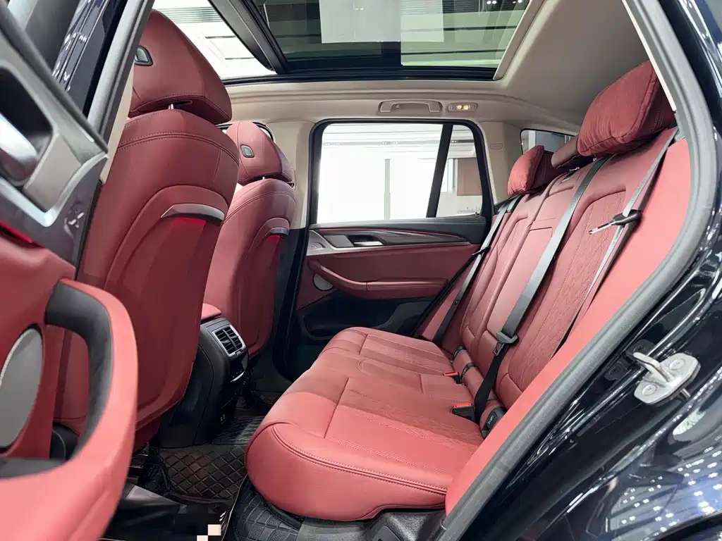 BMW X3 2023 Facelift xDrive30i Leading M Night Package купить на сайте DeffCars