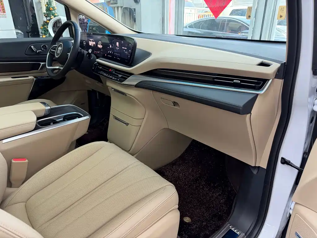 Century 2023 2.0T seven-seat premium model купить на сайте DeffCars