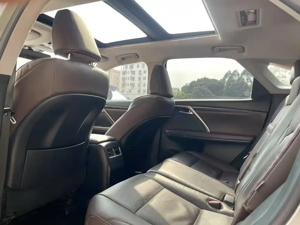 Lexus RX 2020 300 four-wheel drive elegant version National VI купить на сайте DeffCars