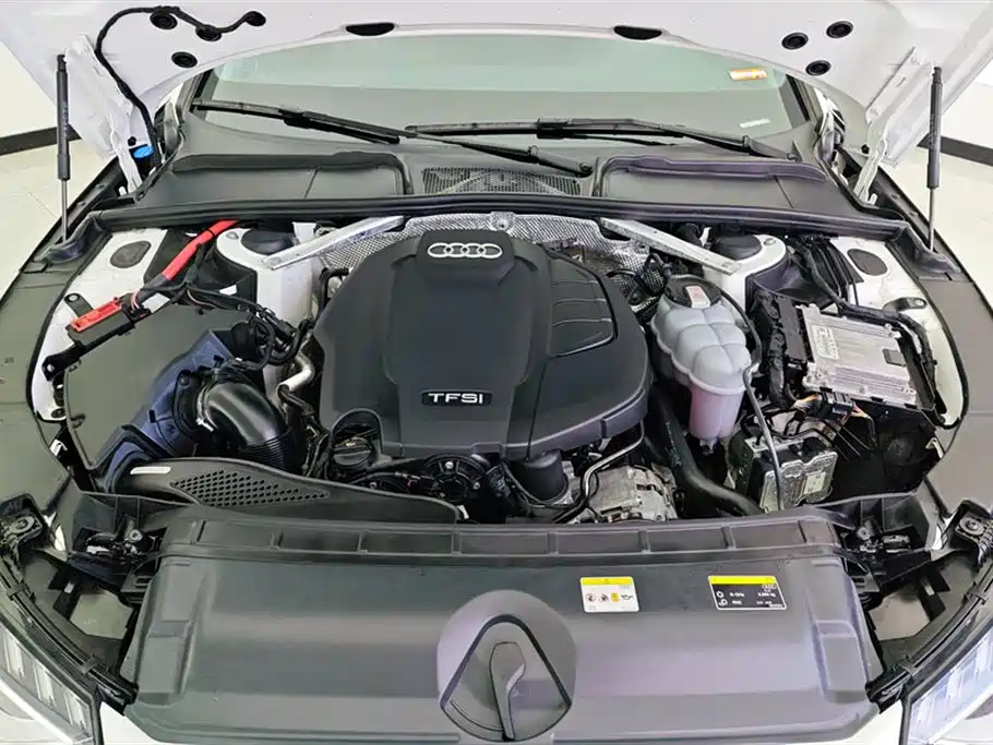 Audi A4L 2022 40 TFSI Fashionable and Elegant купить на сайте DeffCars