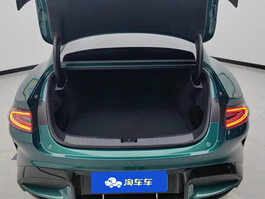 Xiaomi SU7 Ultra 2025 Ultra купить на сайте DeffCars