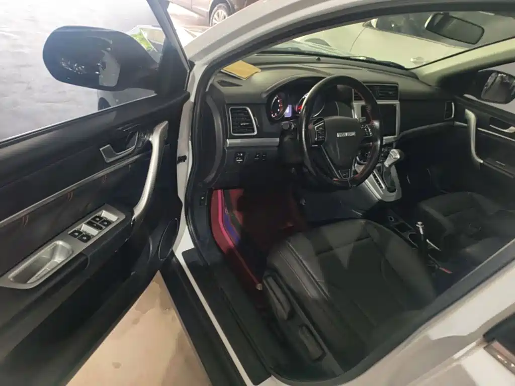 HAVAL M6 2019款 1.5T DCT两驱超值版 国VI купить на сайте DeffCars