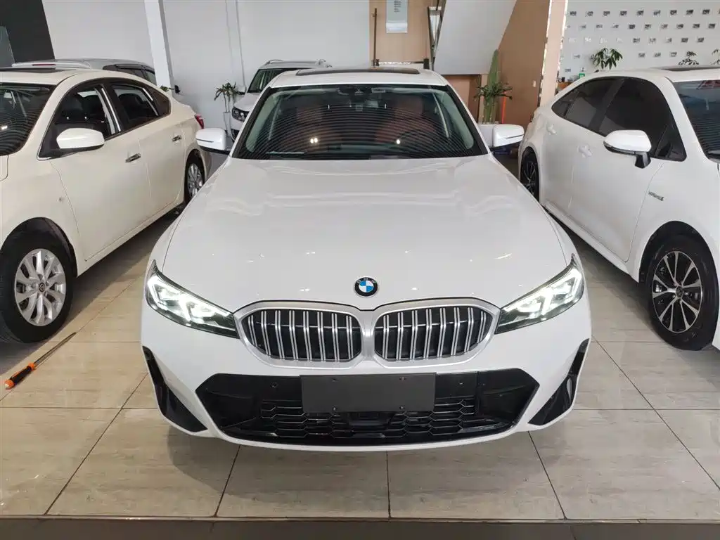 BMW 3 Series 2025 325Li M Sports Package купить на сайте DeffCars
