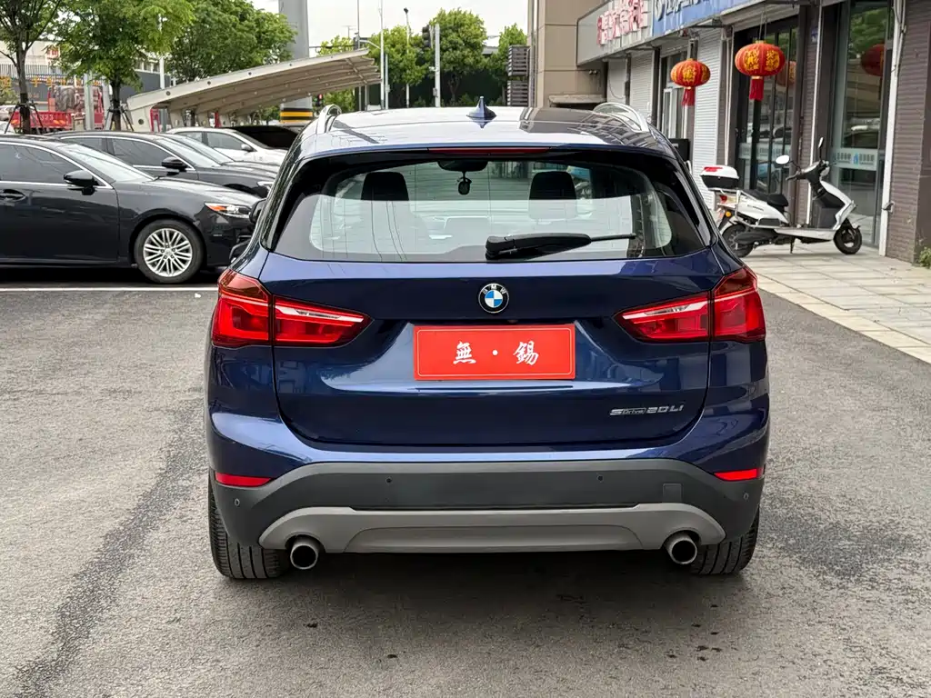 BMW X1 2019 sDrive20Li Leading Model купить на сайте DeffCars