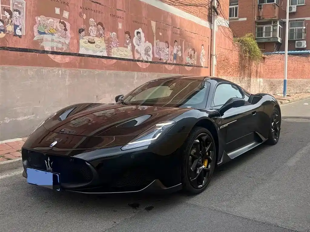 Maserati MC20 2020 3.0T Standard Edition купить на сайте DeffCars