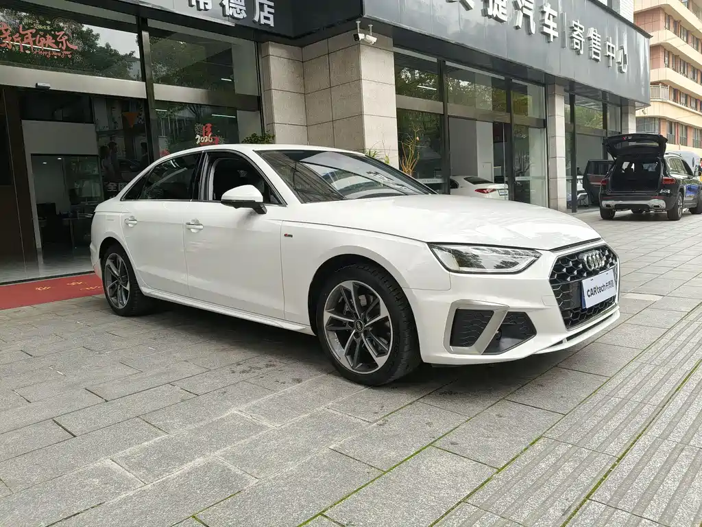 Audi A4L 2025 model 2 million Yuexiang version 40 TFSI fashionable and dynamic купить на сайте DeffCars
