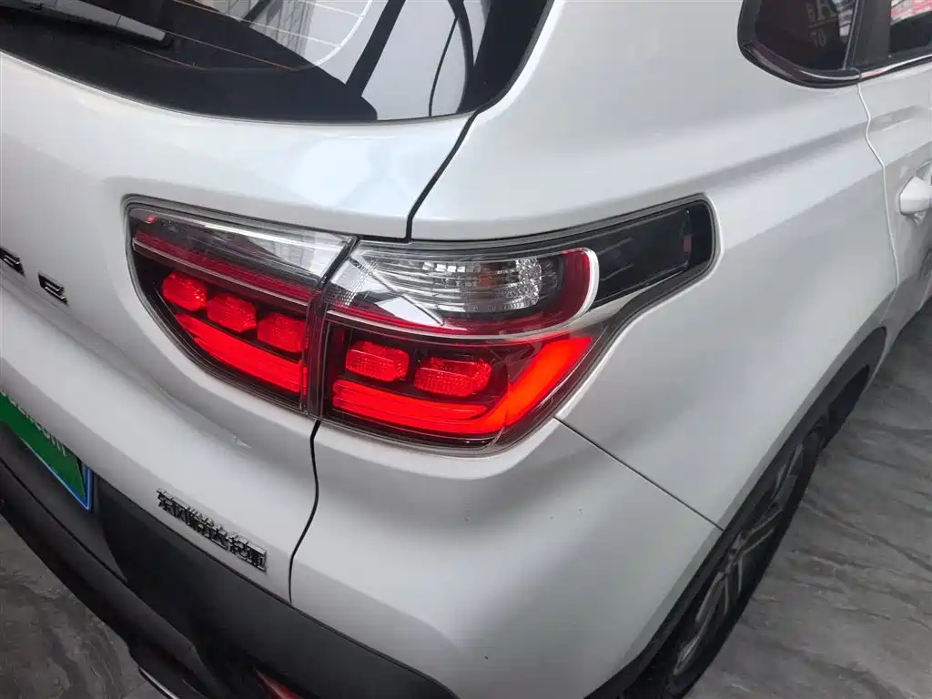 Zhipao 2019 2.0L Automatic Smart Enjoy Deluxe Edition купить на сайте DeffCars