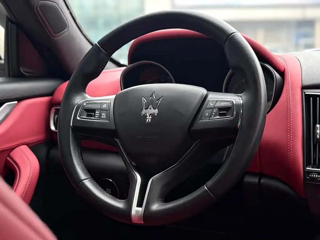 Levante 2018 3.0T Classic Edition купить на сайте DeffCars