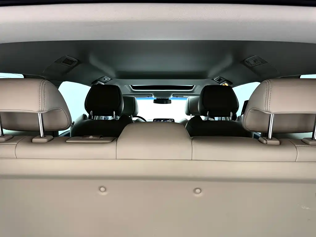Buick GL8 2022 Land Business Class 652T Luxury купить на сайте DeffCars