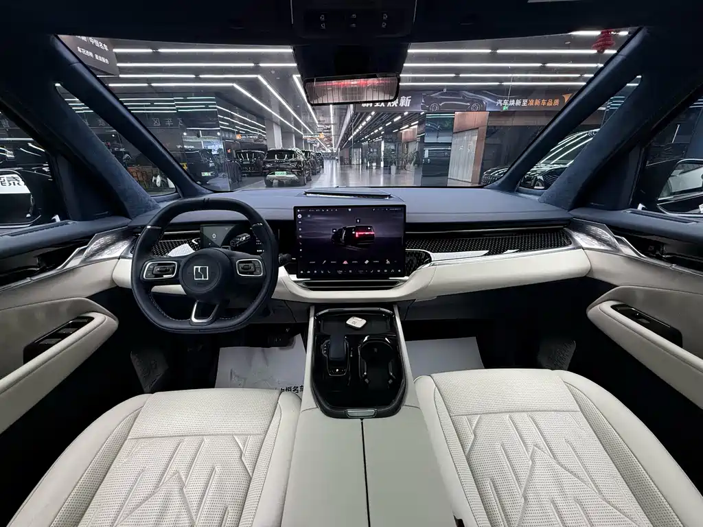 Jikrypton 009 2024 six-seat executive version four-wheel drive 108kWh купить на сайте DeffCars