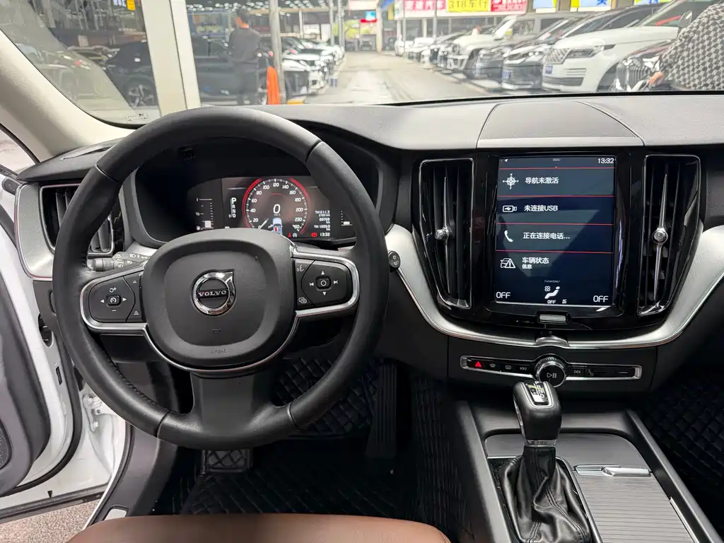 Volvo XC60 2019 T5 Four-wheel Drive Smart Edition National V купить на сайте DeffCars